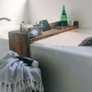 https://www.thediyvibe.com/wp-content/uploads/2020/11/bathtub-shelf-with-tablet-holder-2-300x300.png